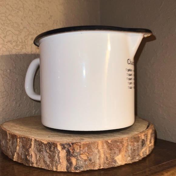 Chantel measuring cup. Made in Austria. Vintage. Authentic. - Picture 2 of 6